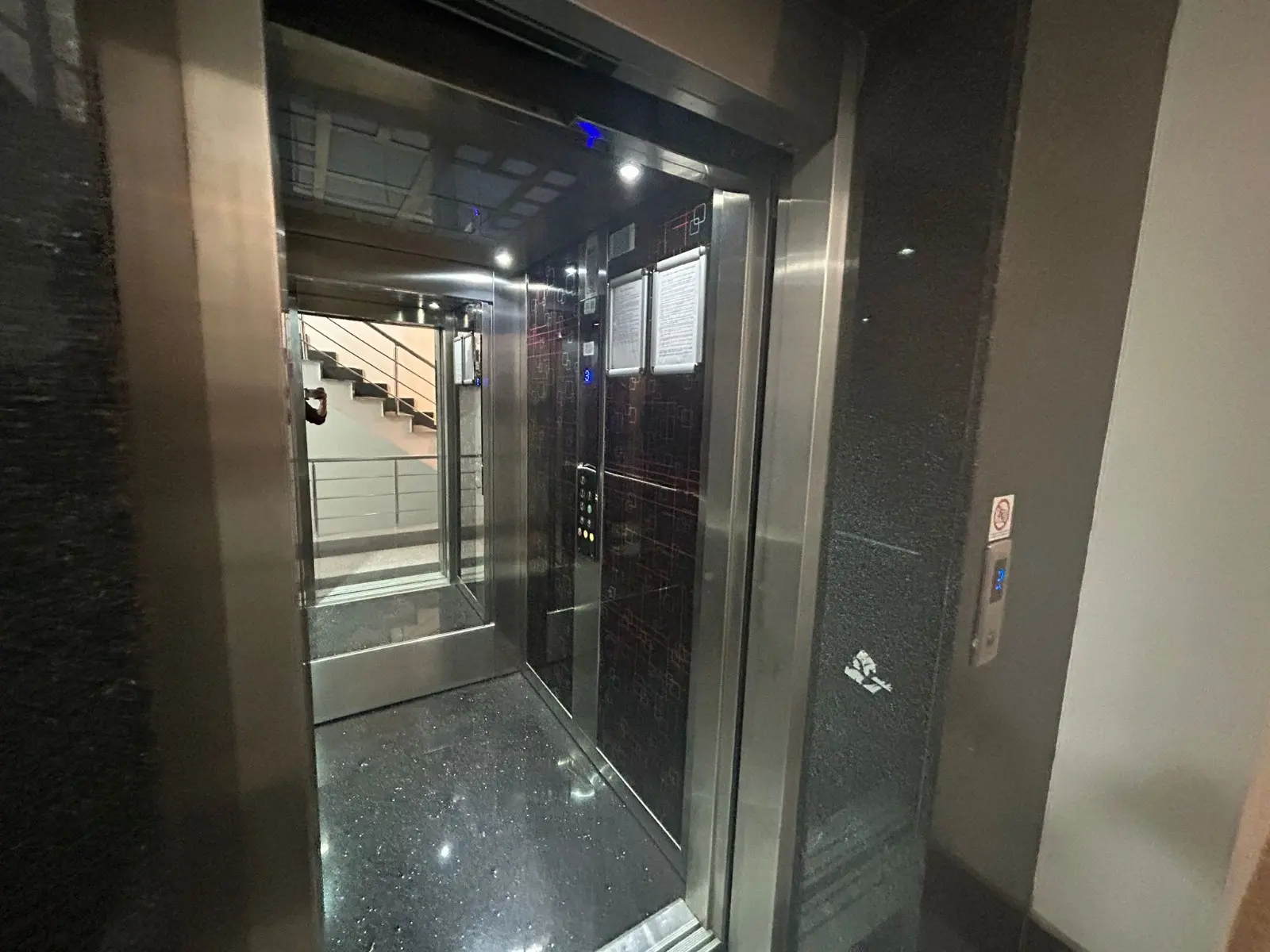 Elevator